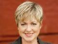 Liz MacRae5